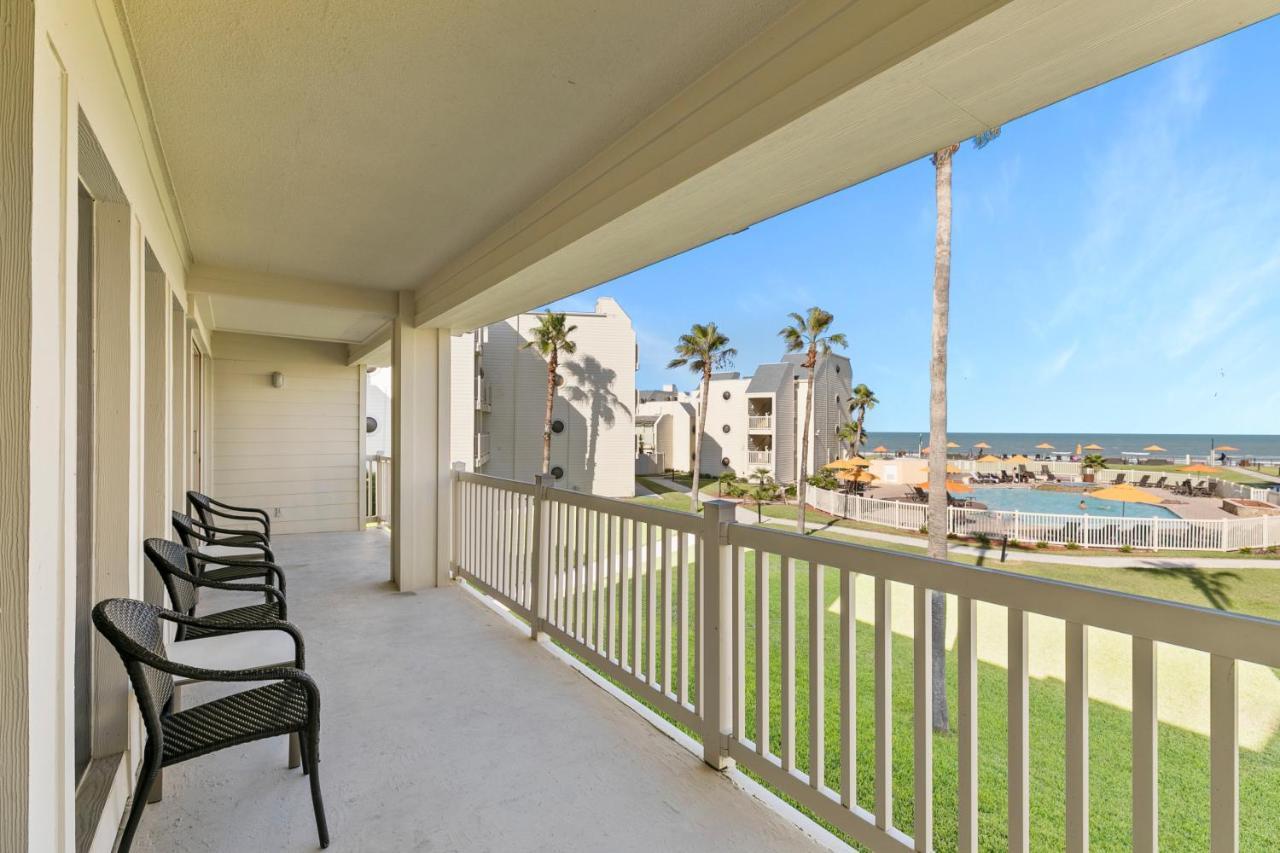 New Stunning Ocean-View Beachfront Resort, Heated Pool! サウス・パドリー・アイランド エクステリア 写真
